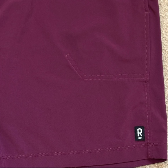 Rhone Essentials Training Shorts 7" Men's XXL Maroon Athletic Leisure Shorts - Picture 4 of 11